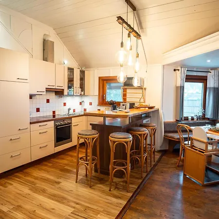 Apartment S'holzhaeusle
