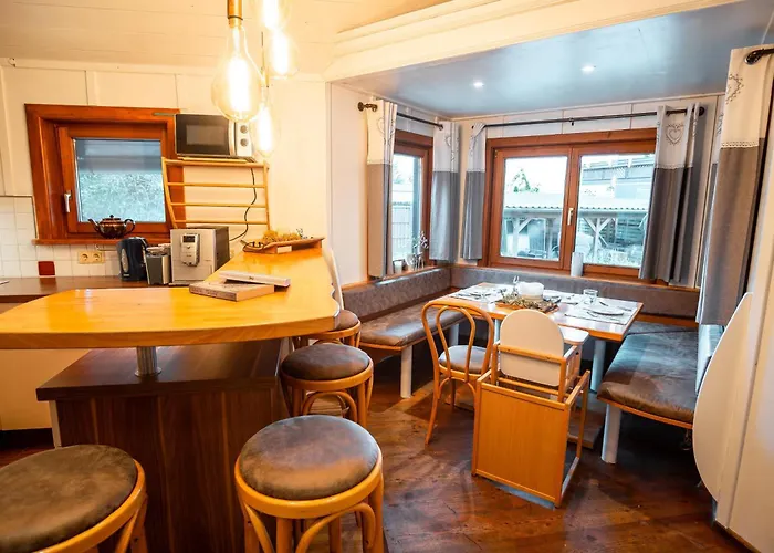 Apartament S'holzhaeusle Döbriach